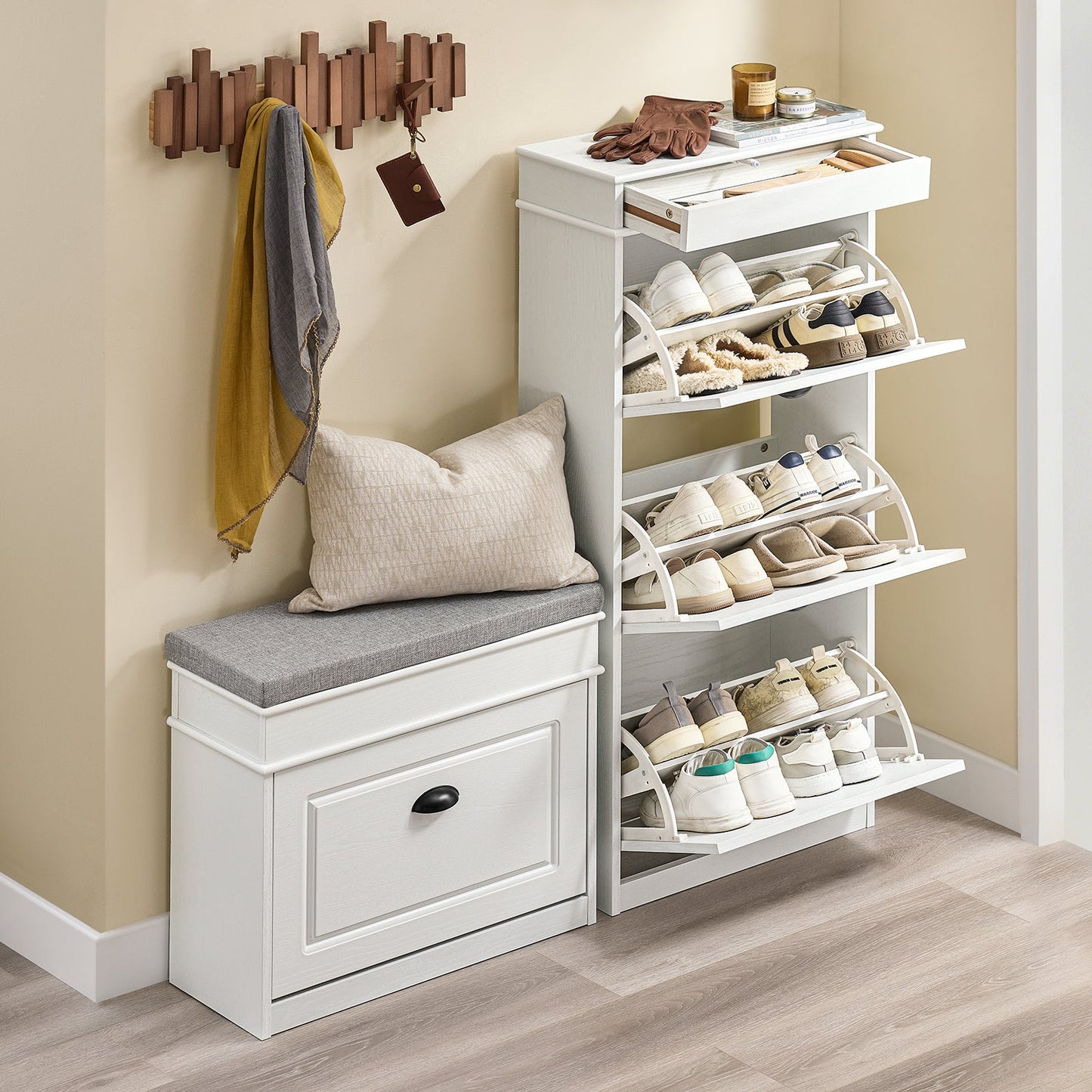 SoBuy FSR94-WG Schoenenkast 3 Kleppen 12 Paar, 53 x 24 x 118 cm, Verouderd Houteffect/Wit