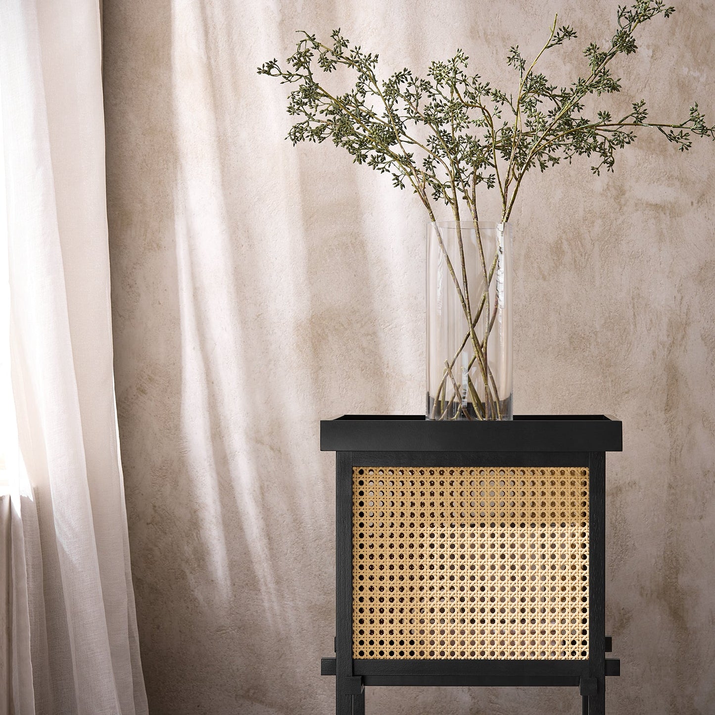 SoBuy bijzettafel HFBT03-SCH - 40×40×60 cm - zwart–geel - bamboe frame & open opbergvak