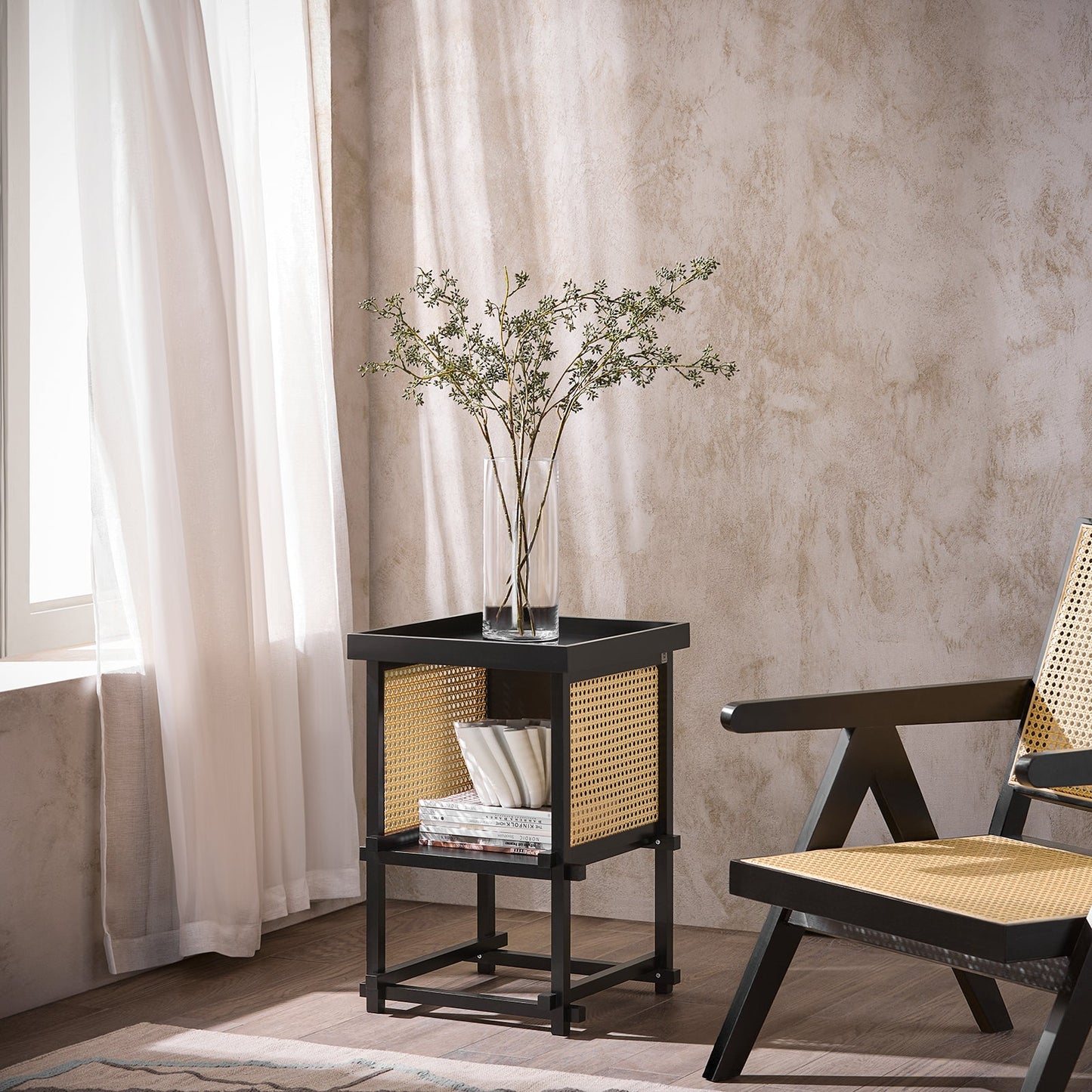 SoBuy bijzettafel HFBT03-SCH - 40×40×60 cm - zwart–geel - bamboe frame & open opbergvak