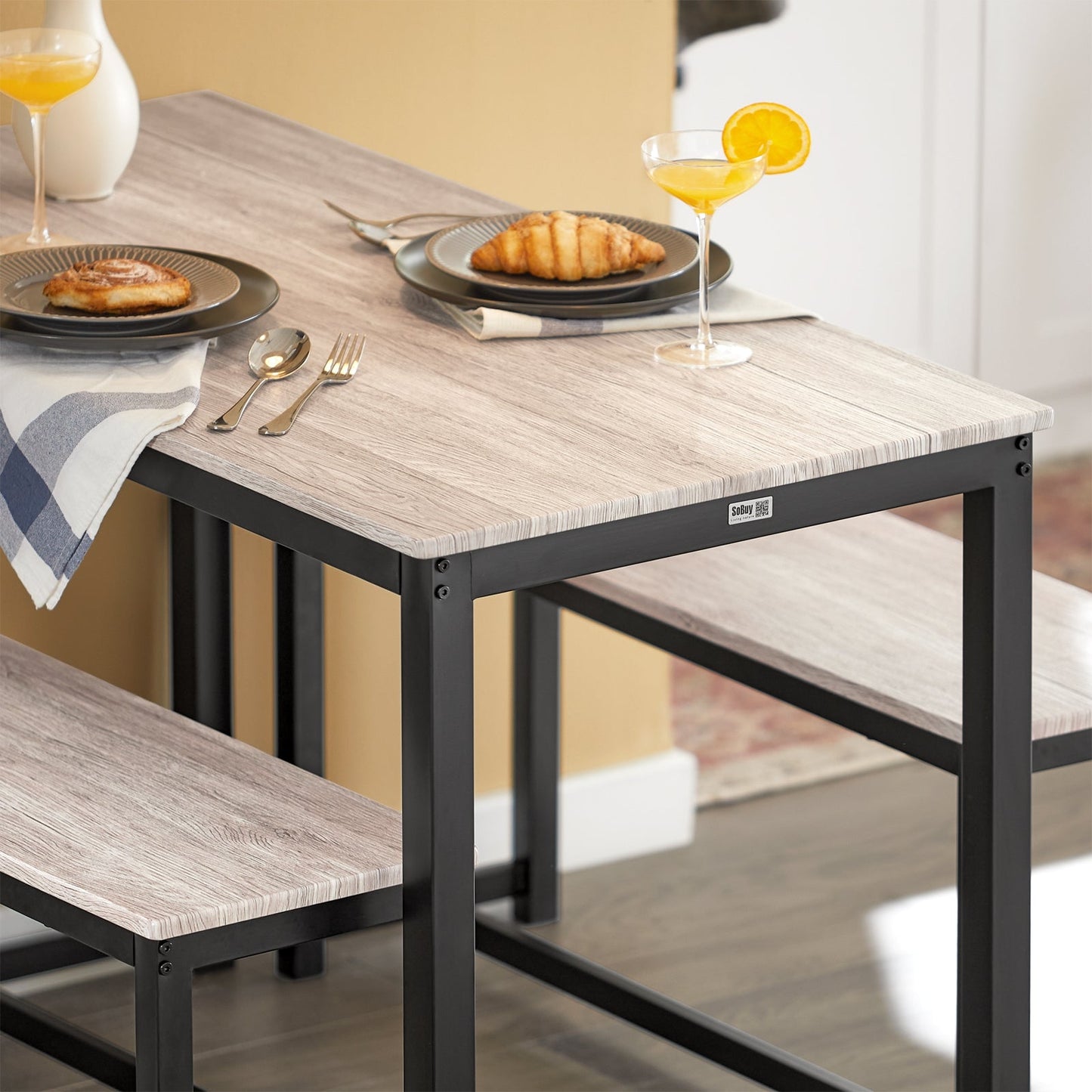 SoBuy 3-Delige Eettafelset OGT25-HN - 2 Banken 1 Eettafel - MDF met Metalen Poten - 110 x 74 x 58 cm - Natuur/Zwart