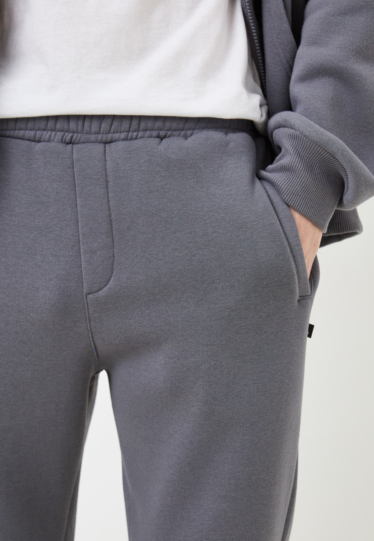Heren Joggingbroek Holo Generation – Grijs – Maat S – Comfort Fit – Herfst/Winter 2023/2024