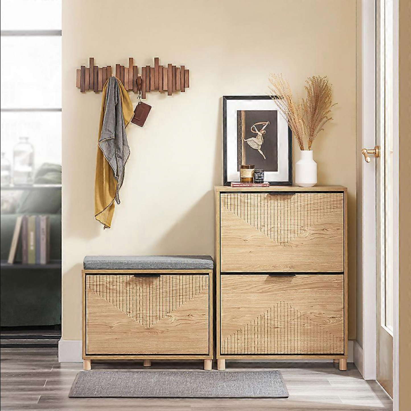 SoBuy Schoenenkast Smal – Schoenenrek met Klepdeuren – Opbergkast Hal – 8 Paar Schoenen – Houten Design – 60x24x83 cm