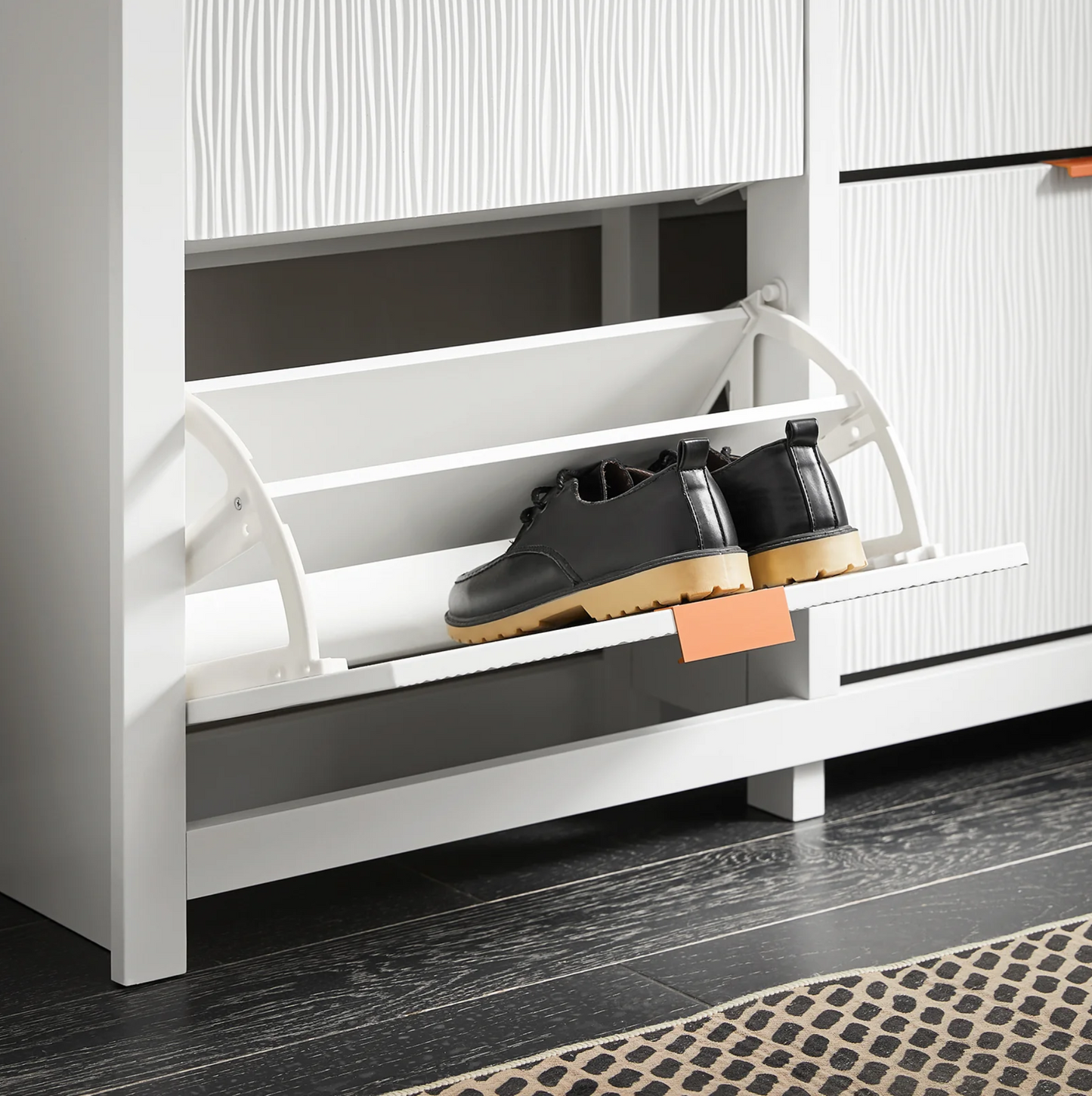 SoBuy FSR186-II-W Schoenenkast – Smalle Opbergkast met 4 Kleppen, Compact en Ruimtebesparend voor Hal en Woonkamer – 104x23x82 cm – Wit