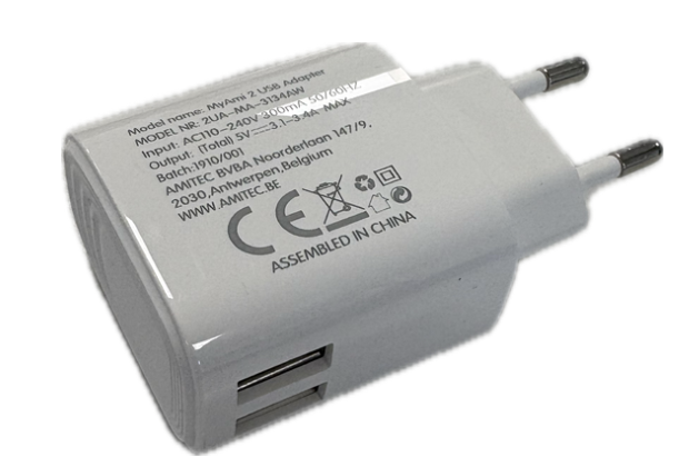 Amitec USB-oplader MyAmi 2 – Voorzien Van Twee Usb Poorten En Snellaad Functie En Eu Stekker – Voor Smartphone En Tablet – Wit Kunststof – Drie komma Een tot Drie komma Vier A