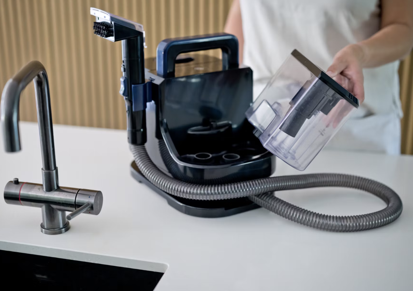 Nexxt Spot Cleaner 650 W – Compacte Vlekkenreiniger | 28 x 18 x 22 cm