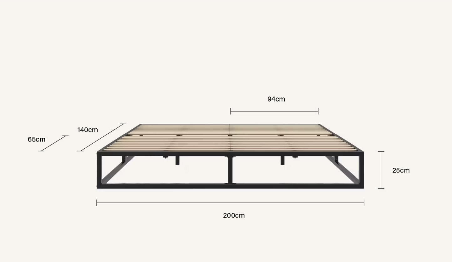 Emma Metalen Bed met Lattenbodem - Industrieel Design - Zwart - 180 x 200 cm