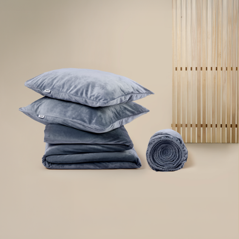 Sjumo Silky Smooth Bundel - Faded Blue - 200x 220 cm + 60 x 70 cm