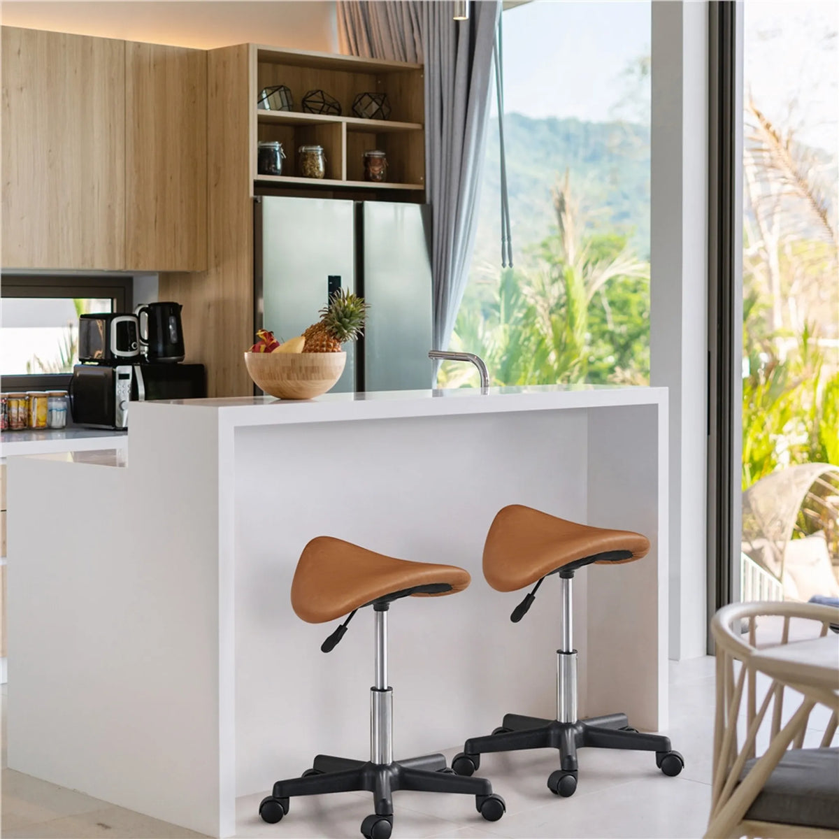 Yaheetech Zadelkruk Ergonomisch – Voorzien Van In Hoogte Verstelbare SGS-Gaslift En 360° Draaibare Nylon Wielen En Verchroomd Onderstel – Voor Kapsalon En Praktijk – Retro Bruin PU Kunstleer En Metaal – 50 x 50 x 45,5-60 cm