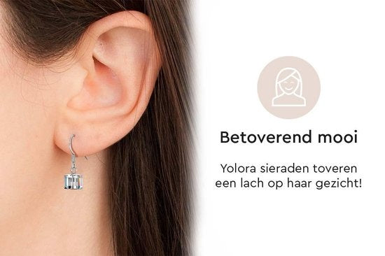 Yolora Dames Oorbellen met Kalpa Camaka Kristallen - Zilverkleurig - 18K Witgoud Verguld - Vrouwen Oorhangers Zilver - Sieraden - Geschenkdoos - Luxe Giftbox - Cadeau doos - Mooie Cadeauverpakking - Exclusieve Geschenkverpakking - Moederdag Cadeautje