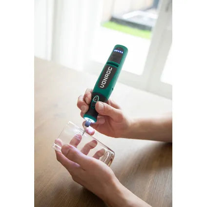 Vonroc Roterende Multitool - 8V - Accu - 5 Snelheden - 24-delig - LED - Tas