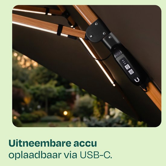 VONROC LED Parasolverlichting - 15 lichtstrips - warm wit - voor VONROC zweefparasols Bardolino en Pisogne of baleinen vanaf 69 cm - oplaadbare 2600 mAh accu – (parasol niet inbegrepen)