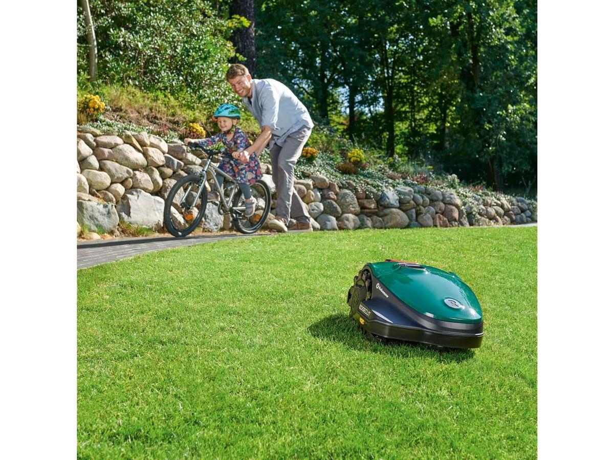 Robomow Grasmaairobot RKS 1500 - Efficiënt Maaien - Gebruiksvriendelijk - Groen