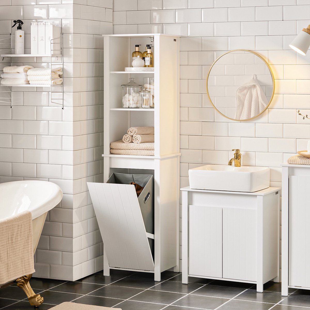 SoBuy Badkamer Kolomkast - Hoge Kast - 3 planken - 1 kantelbare wasmand -  45 x 35 x 171 cm - Wit