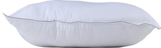 alpina Hoofdkussen 60 x 70 cm - Kussen voor Bed en Slaapkamer - Ademend, Vocht Afvoerend en Wasmachine Bestendig - voor Buik-, Rug- en Zijslaper - Microvezel/ Katoen - Wit