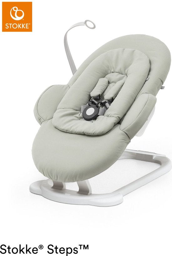 Stokke® Steps™ Wipstoel - Soft Sage/Wit Chassis