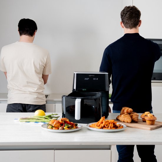 Safecourt Kitchen Airfryer XXL - Heteluchtfriteuse - 1800W - 7L Inhoud - 40ºC tot 200ºC - Zwart