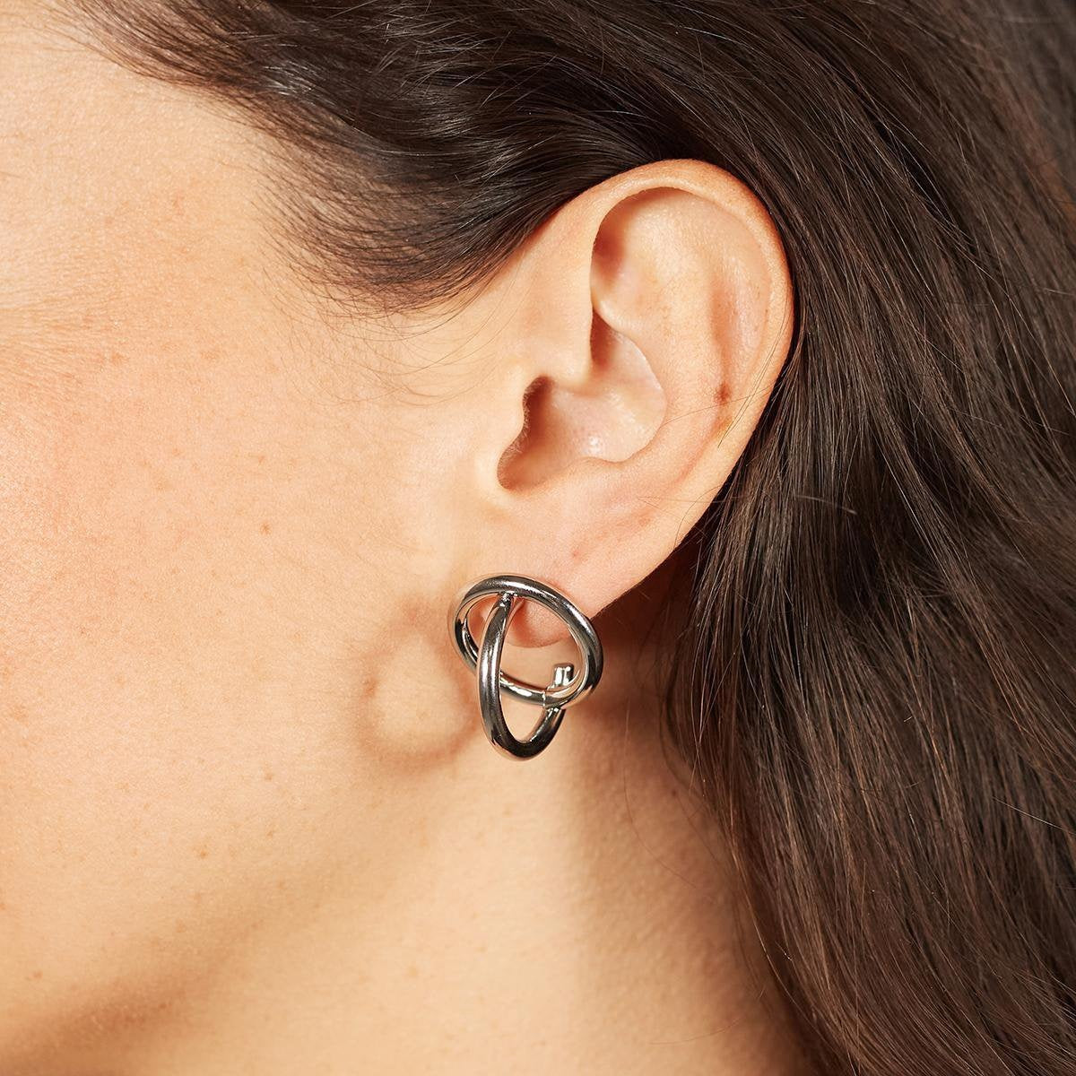 Laura Ferini Dames Oorbellen Mi Manchi Zilver - Zilverkleurige Oorhangers - Dames Oorknoppen - Sieraad - Accessoires - Sieraden
