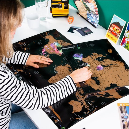 Atlas & Green Scratch Map - 2 Stuks Krasmap - Kras Wereldkaart - Wereldkaart & Europa Kaart - Poster World & Europe - 42x29,7 cm & 29,7x21 cm - Wanddecoratie World Map