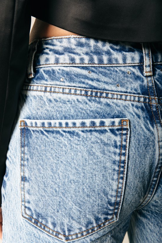 Colourful Rebel Jones - Strass Mid Rise Straight Leg Denim Broek - Blauw - Maat S - Stijlvolle Straight Fit Met Strass Steentjes