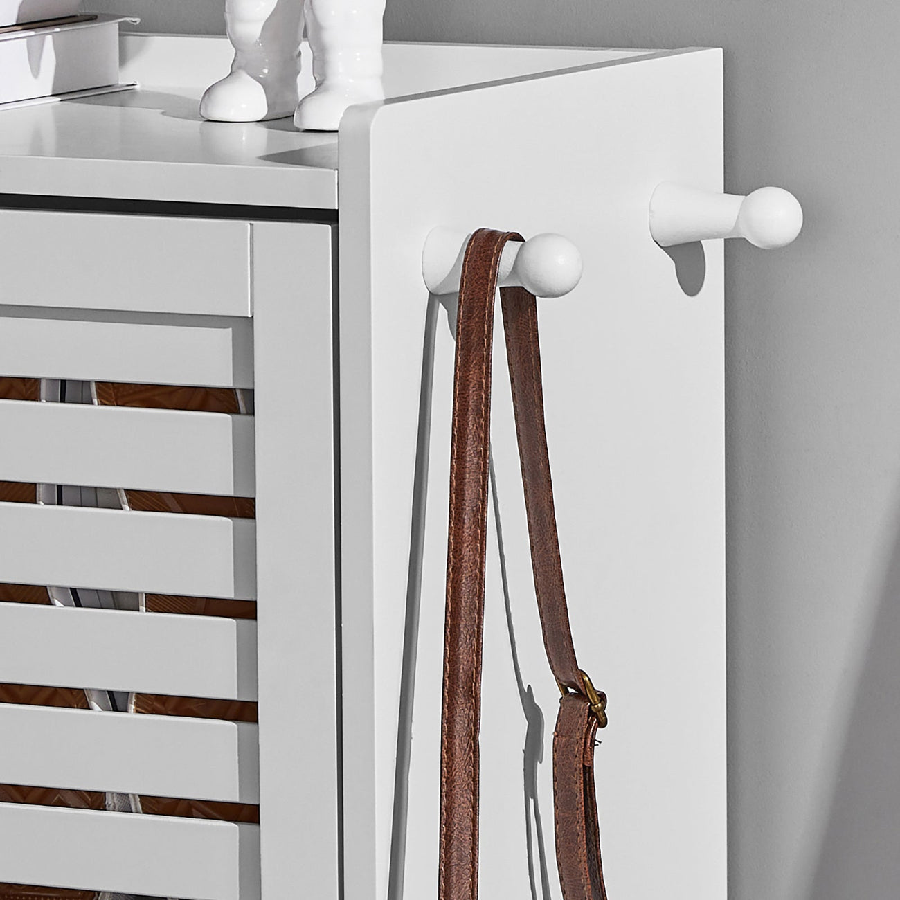 SoBuy FSR119-W Schoenenkast met 3 lades - 55 x 30 x 112 cm - Wit