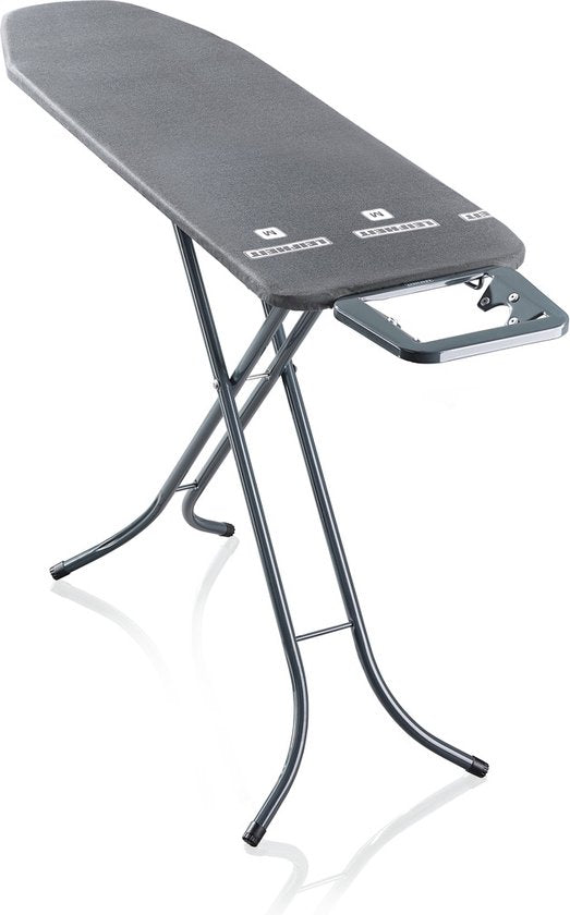 Leifheit strijkplank Classic M - 120 x 38 cm strijkvlak - in hoogte verstelbaar - zwart