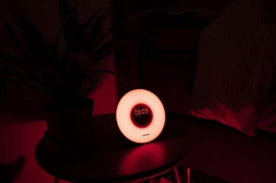 Grundig Wake Up Light - Nachtlampje met Tijdweergave - Lichtwekker met FM Radio en Natuurlijke Geluiden