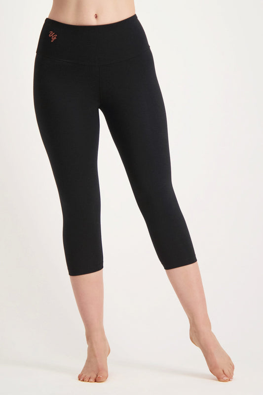 Urban Goddess - Satya Capri Yoga Legging – Urban Black (Maat M)