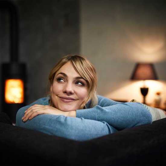Philips LED lamp - Standaard lampvorm met E27 fitting - Warmwit licht: 2700K - 40W - Helder glas - 6-pack