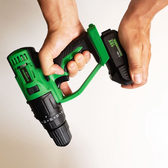 Hammersmith MultiTool Set - 18V - roterend en oscillerend Accu-Multitool - boor, snijden, zagen, schaven en schuren - grote accessoireset en koffer