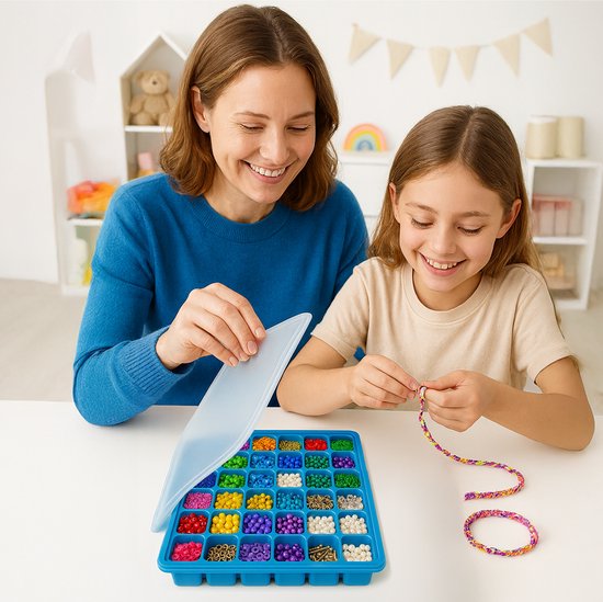TTD® Luxe IJsblokjesvorm met Deksel - Set van 2 Stuks - 40 + 40 Kleinere Vierkante IJsblokjes - 100% Siliconen - BPA Vrij - IJsklontjes Vorm