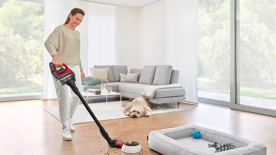 Bosch - Unlimited 8 - ProAnimal - BCS8214ANM - Steelstofzuiger - Zwart/Rood