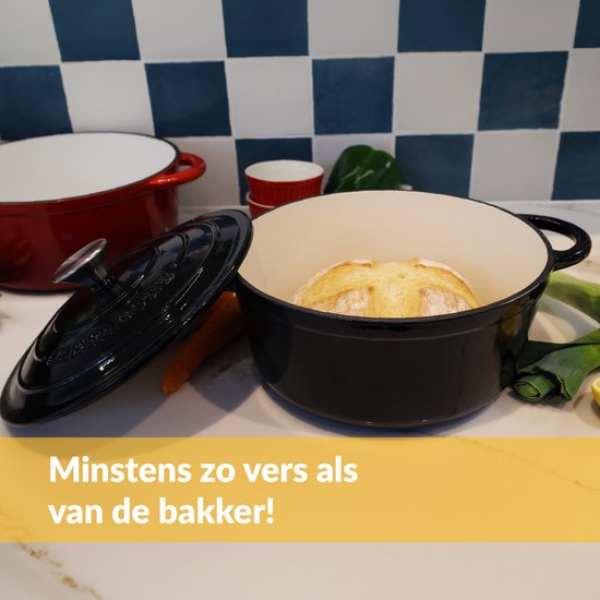 Chefarone Gietijzeren Pan 3.5L - PFAS vrij - Braadpan Inclusief Deksel - Geschikt Voor Alle Warmtebronnen - Geëmailleerd Zwart