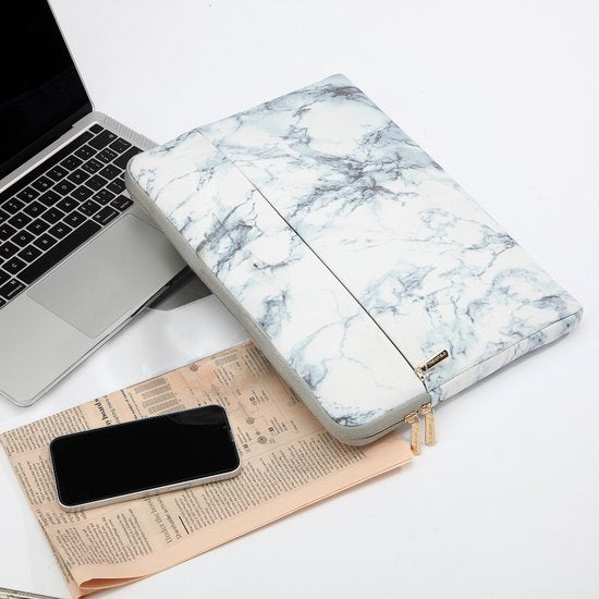 Trendfield 13 Inch Laptophoes voor Macbook Air & Pro - Sleeve 13.3 Inch Laptop Hoes - Wit Marmer