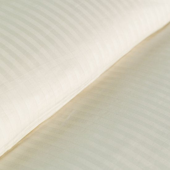 Kayori Elin Dekbedovertrek Katoensatijn - 140x200-220 cm +1 sloop - Eenpersoons - Offwhite
