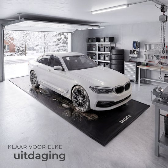 tectake® Garagemat - Vloermat - 550 x 240 cm - Antislip en Waterdicht - Inclusief Uitschuifbare Trekker, Klittenbandpads en Alcoholdoekjes - Milieumat - Werkplaatsmat - Voor Garage, Motor en Auto