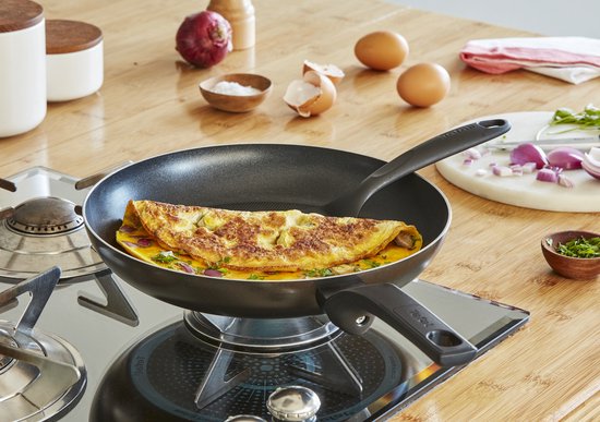 Tefal Easy Cook & Clean - Koekenpan - Ø 24 cm - Anti-aanbaklaag - Niet Geschikt voor Inductie