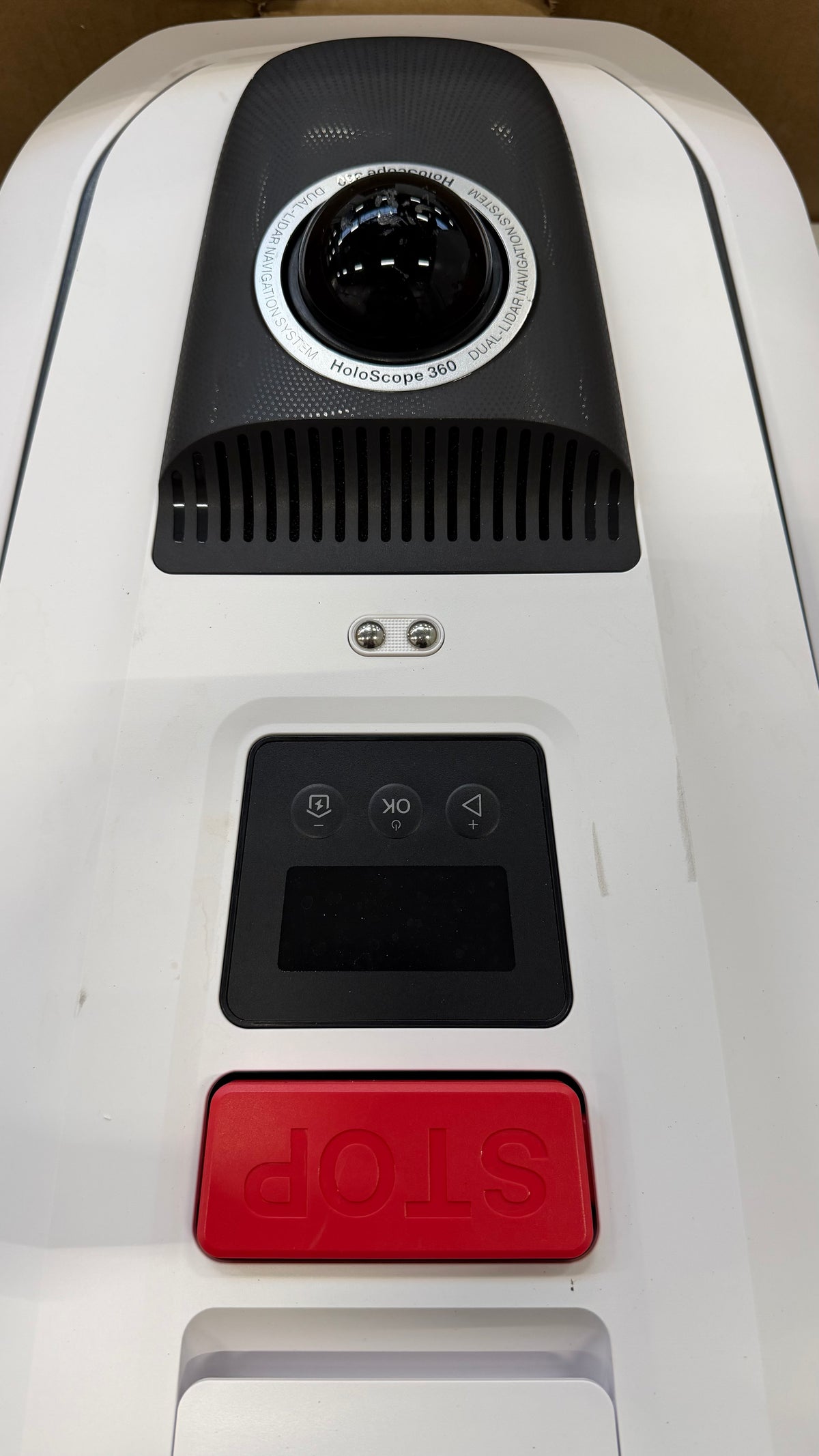 Ecovacs GOAT A1600 LiDAR PRO Robotmaaier - Inclusief Accu en Laadstation - Maait tot 1600 m²