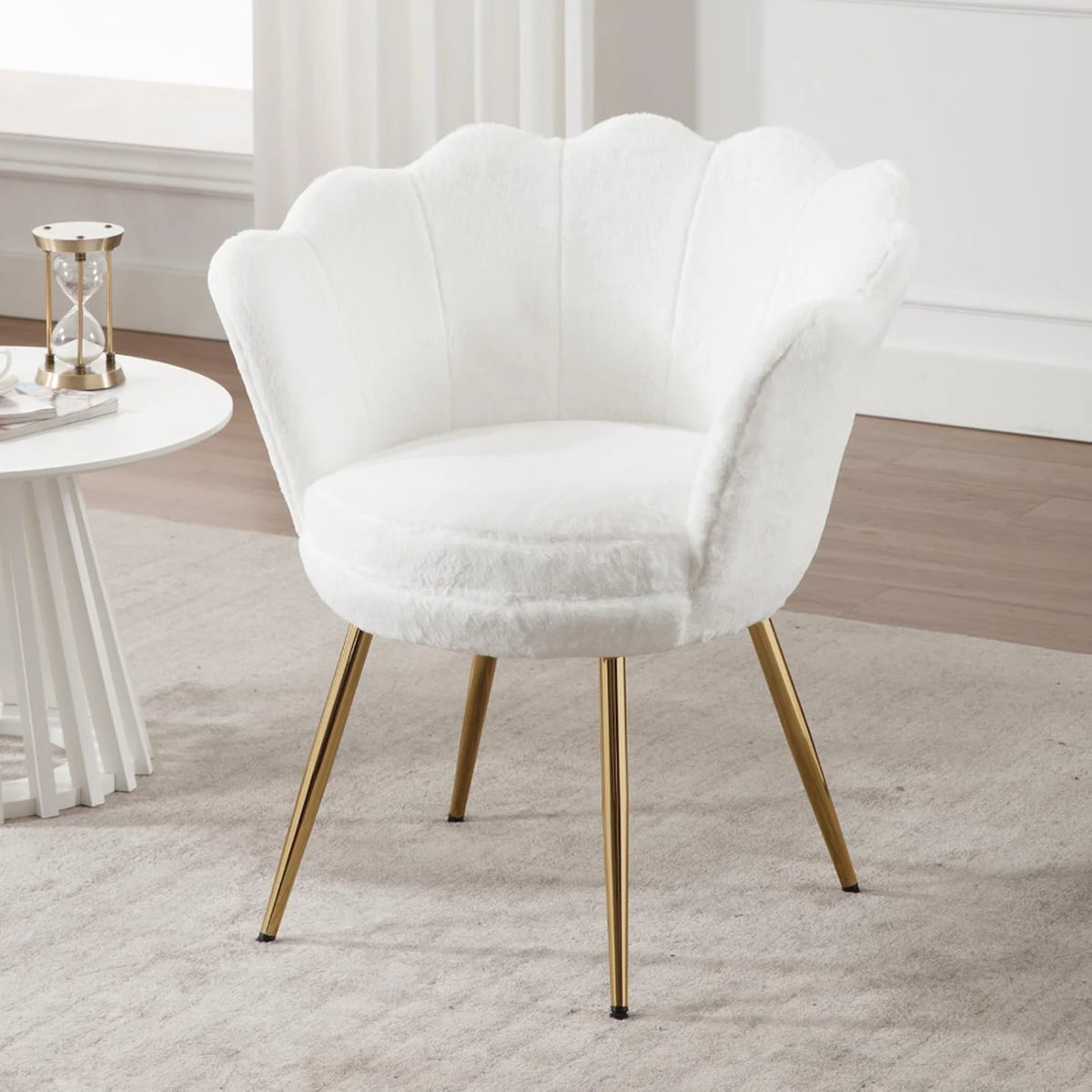Ya-Home Fauteuil in Bloemvorm met Gouden Poten - Pluche Loungestoel - 70 x 60 x 76 cm - Wit