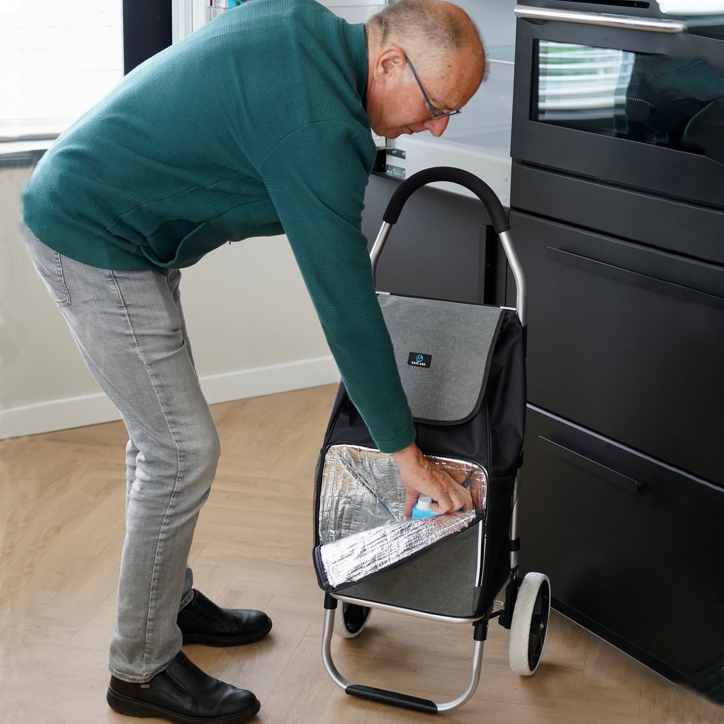 SafeLife Boodschappentrolley Grijs – 38 × 45 × 103 cm – Inklapbaar, Lichtgewicht & Met Koelvak