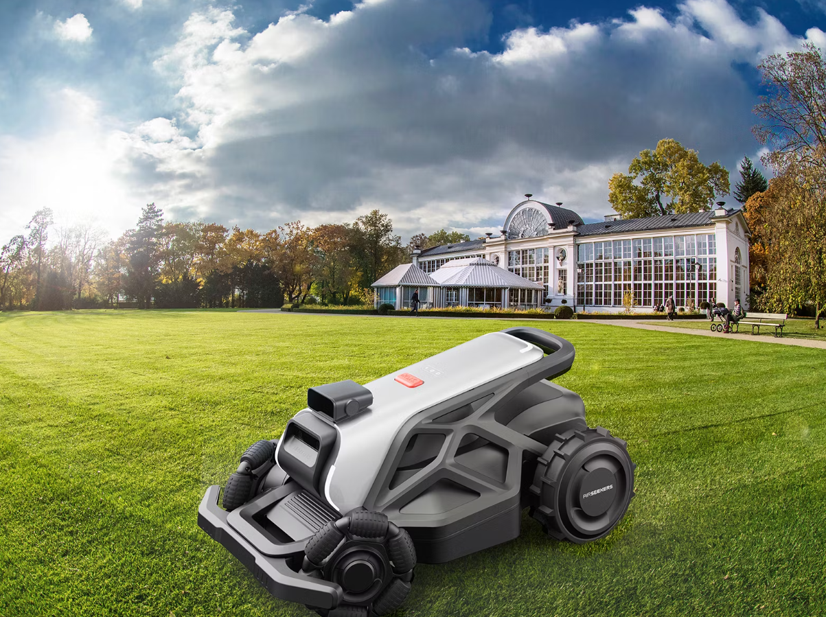 Airseekers Tron 360 - AI Gestuurde Maairobot - Automatisch Opladen - Helling tot 31° - Zilver Met Zwart