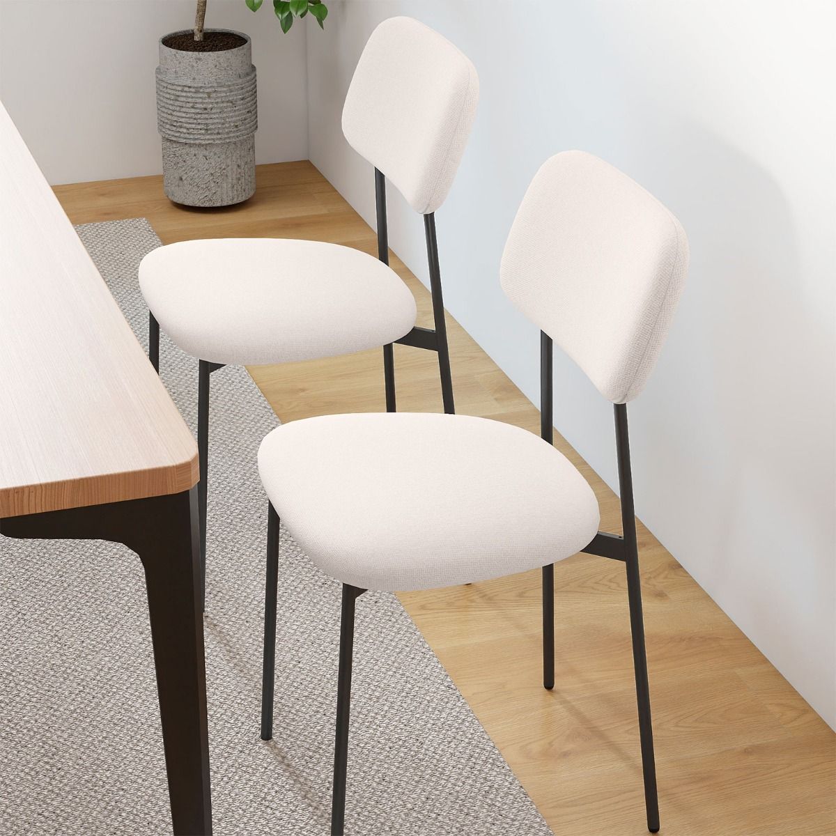 Coast Eetkamerstoelen set van 4 - linnen bekleding - metalen poten - beige en zwart