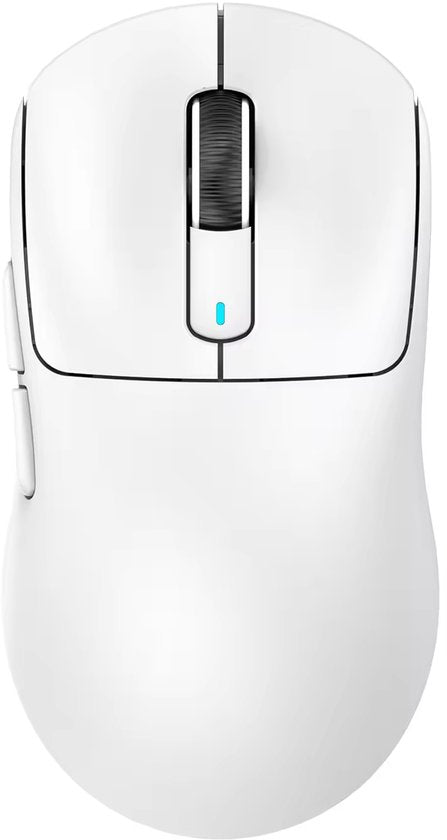Attack Shark X3 draadloze gaming muis PAW3395, superlicht 49 g, 26.000 DPI, tri mode 2.4G Bluetooth en USB C, 200 uur batterij, programmeerbare knoppen