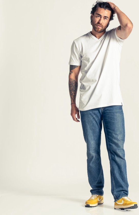 LebasQ - Davis' T-shirt voor heren - 3 pack - met V-hals - Extra lang - Geschikt als Ondershirt - Wit - L - Katoen