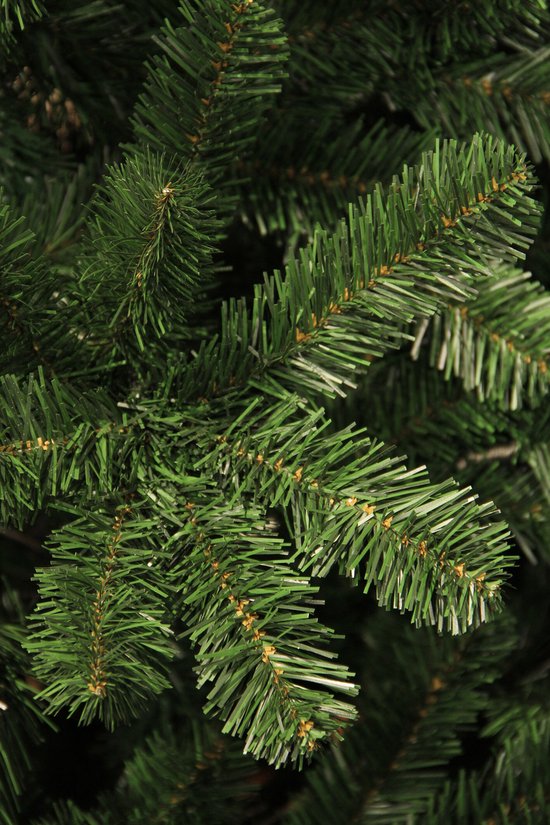 Black Box Trees Charlton Kerstboom - Kerstversiering voor Binnen met Natuurlijke Uitstraling - Kunstboom van Zachte PVC Naaldjes voor Realistische Look - H155 x Ø91 cm - Groen