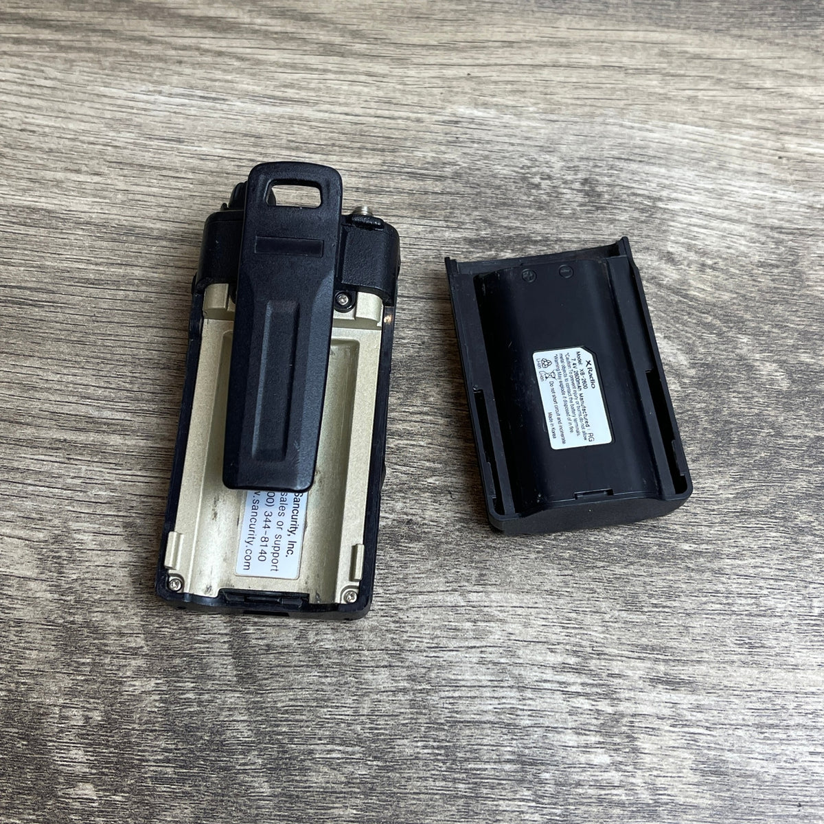 XRadio XR-450 walkie talkie - 512 kanalen - Oplaadbaar - Zwart - Gebruikt