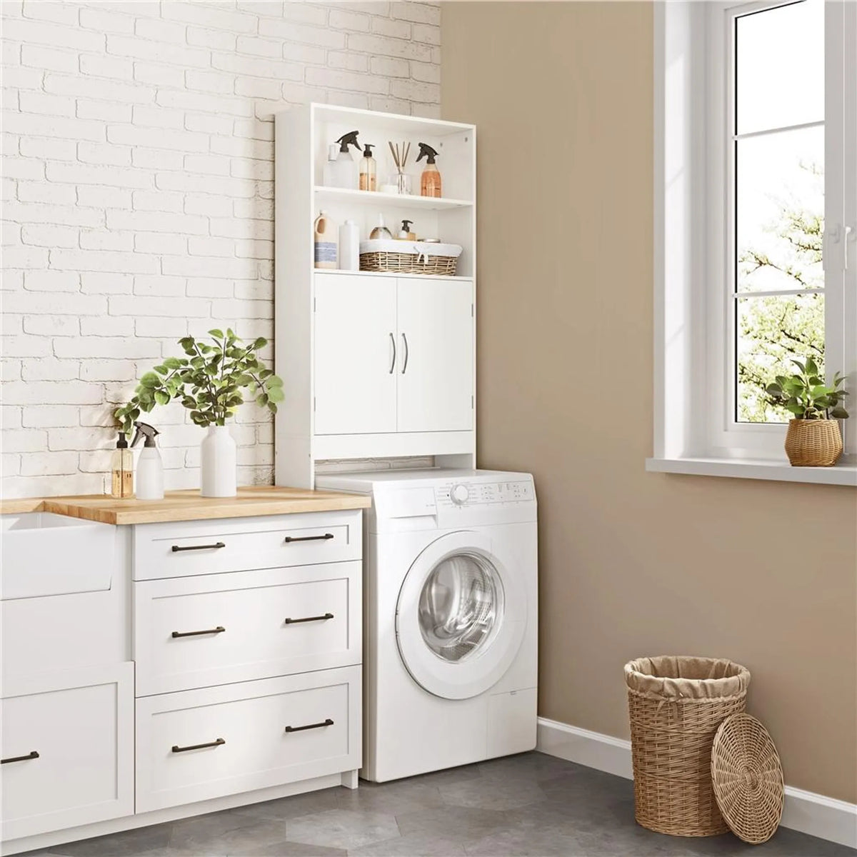 Yaheetech Ruimtebesparende Toiletkast / Overkasting 72x20x195 cm – Wit – MDF en Metaal
