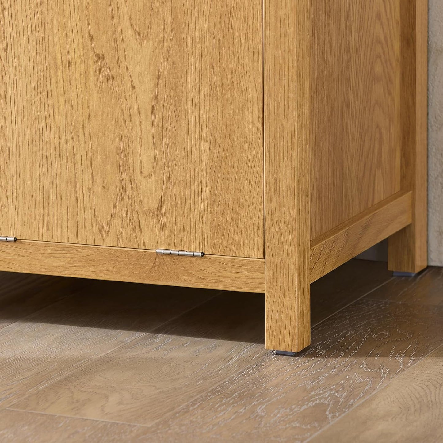 SoBuy Hoge Badkamerkast met Wasmand en 3 Planken - Wandmontage - Hout - 40 x 35 x 173 cm