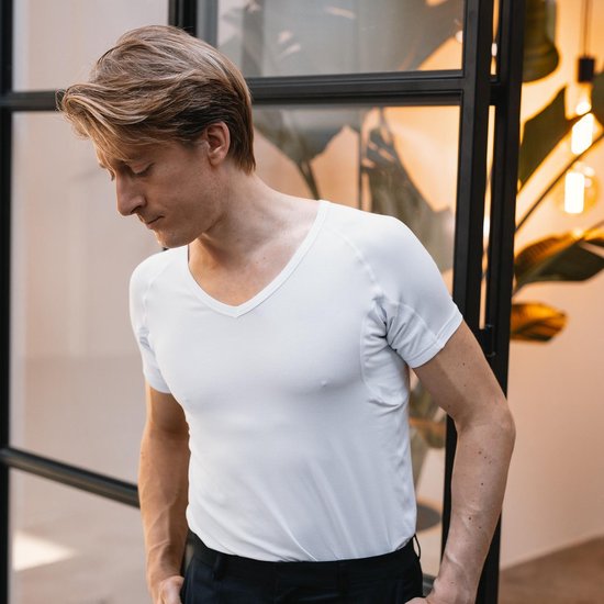 Anti Zweet Shirt - Fibershirts® - Ingenaaide Okselpads - Ondershirt - Wit - V-hals - Heren - Maat XL