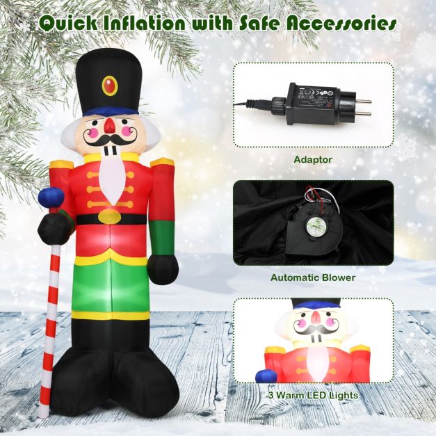 Coast Opblaasbare Kerstmis Notenkraker - 3 Led Lampjes - Incl. Ventilator - 2,4M
