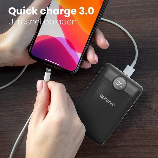 Auronic Powerbank - Geschikt voor iPhone 12/13/14/15 en Samsung S21/S22/S23 - 10.000 mAh - 22.5W - 2 Oplaadpoorten - Snelladen via USB-A en USB-C - Zwart